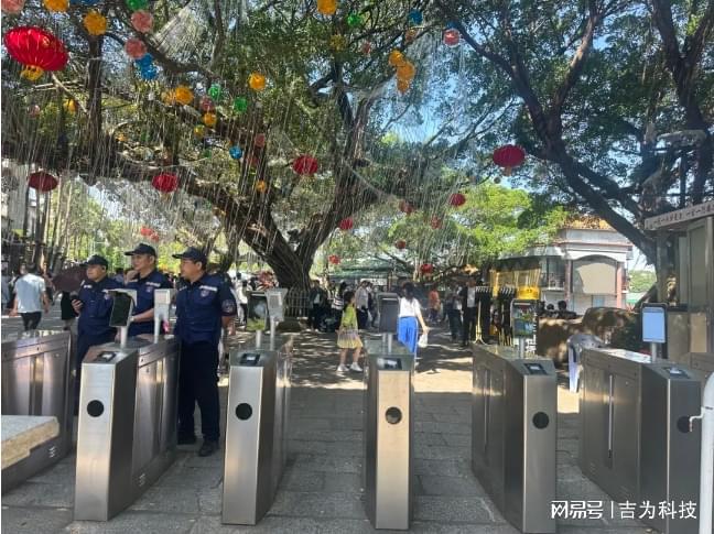 星空綜合體育全站app國度5A級旅游景區(qū)-惠州西湖上線吉為科技人臉辨認(rèn)一體機(jī)體系(圖4)